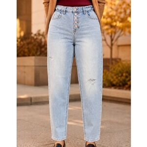 No Boundaries Light Wash Distressed High Rise Mom Jeans Paperbag Waist Size 13
